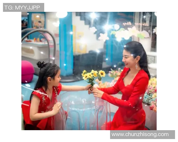 足球明星与女儿甜蜜互动瞬间展现温馨家庭生活的美好画面